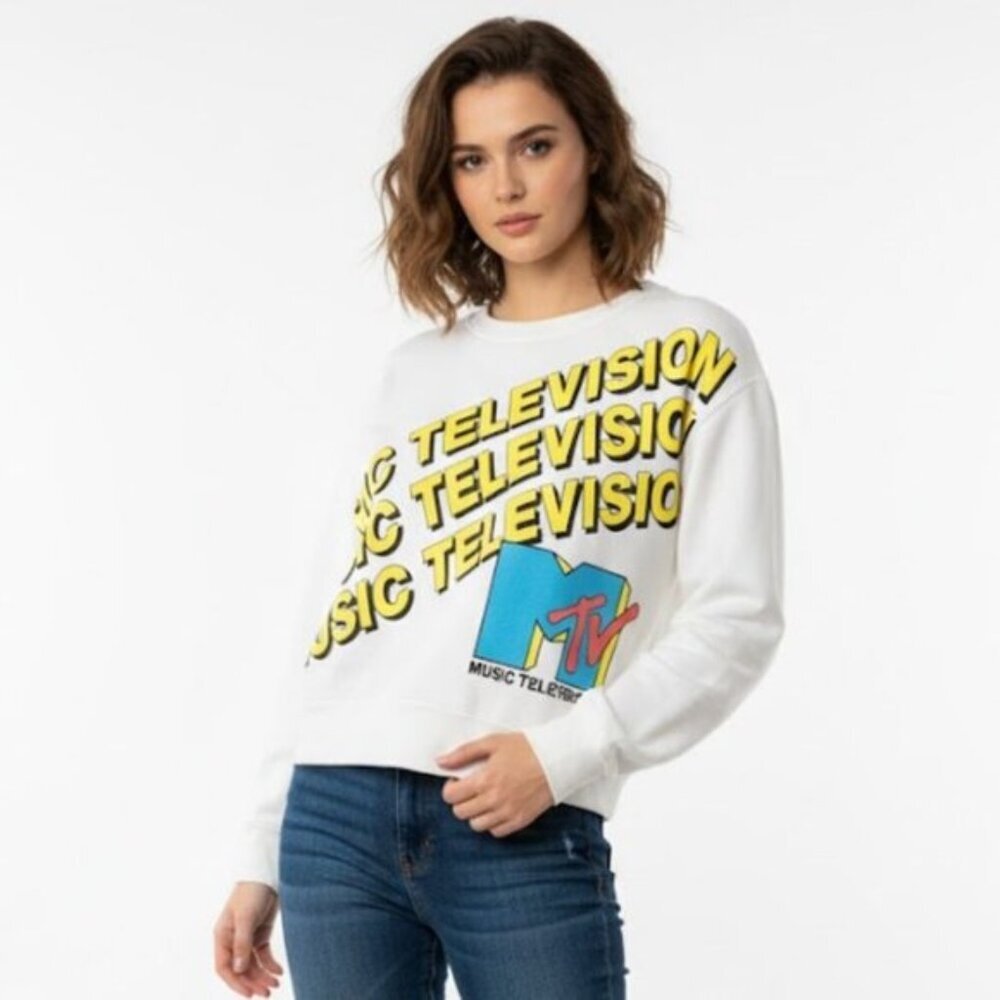 Viacom 2019 MTV Music Television Cropped Women's White Sweatshirt Size Large